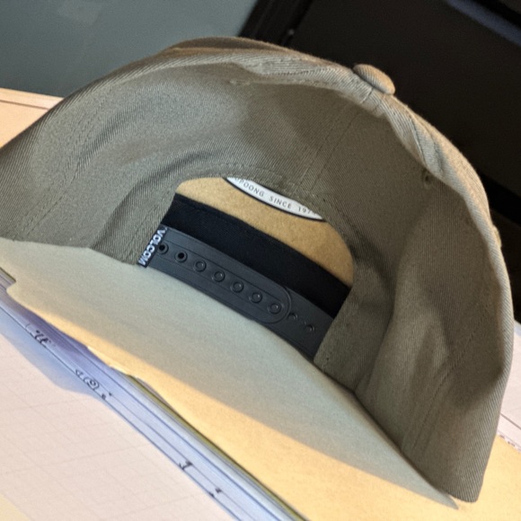 VOLCOM HAT (ARMY GREEN) OS - Picture 5 of 7